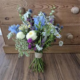 fwthumbBrides Hand Tied Bouquet.jpg